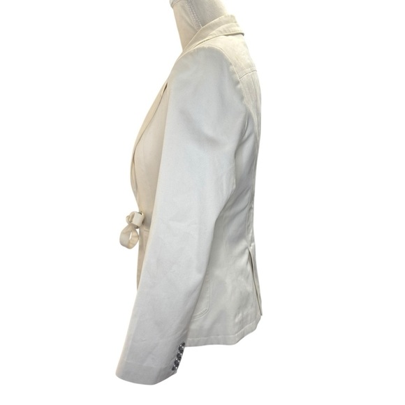 Burberry Off White Tie Close Blazer - Picture 7 of 15